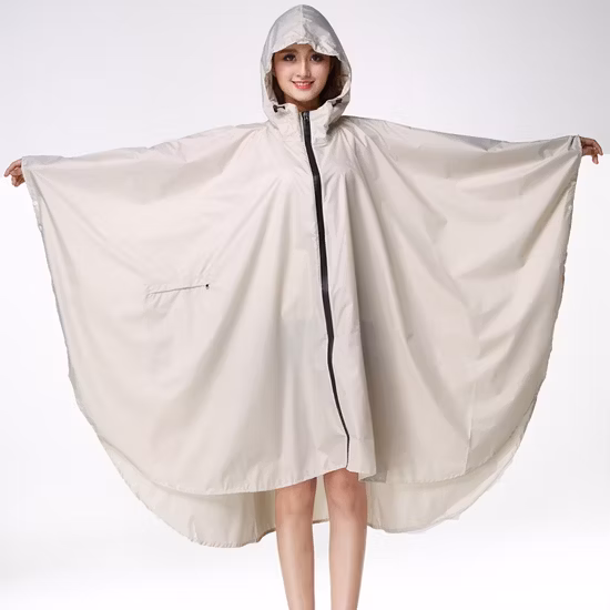 Jaqueta de capa de chuva impermeável com capuz em PVC PU para homens e mulheres adultos